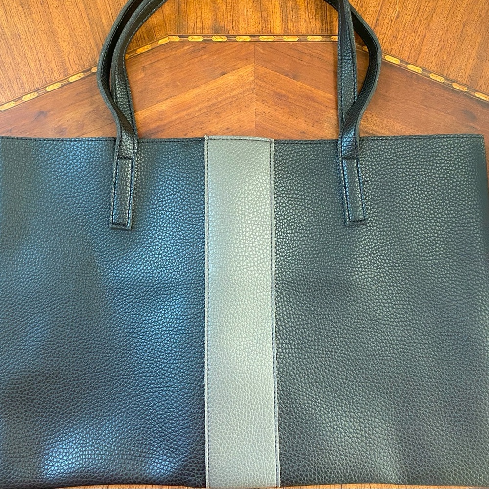 Vincent Camuto Luck Tote